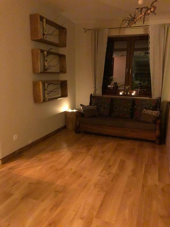 Nibylandia Dom Pod Lasem Nowa Wies Grodziska Exteriör bild