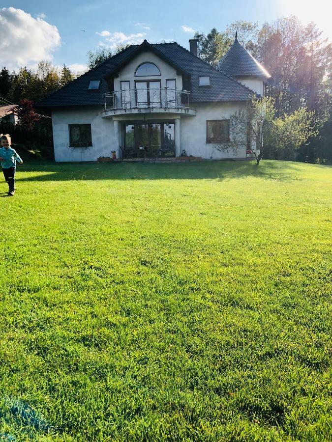 Nibylandia Dom Pod Lasem Nowa Wies Grodziska Exteriör bild